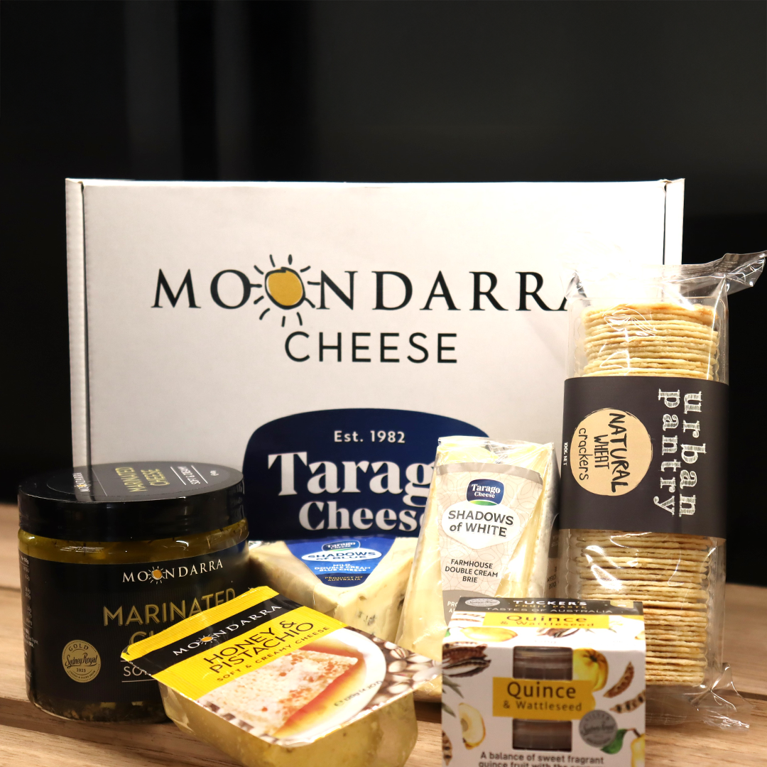 CHEESEBOARD HAMPER