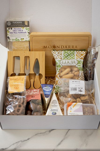 Chyka Signature Tarago Cheese Entertainer Hamper